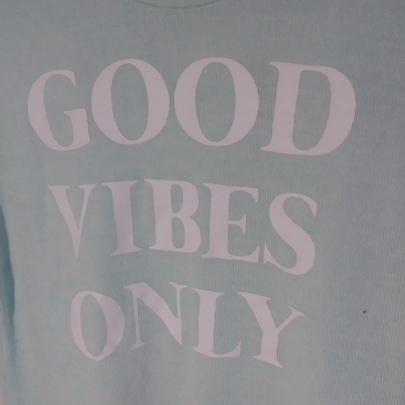 FIFTH SUN TOP - Picture 2 of 6